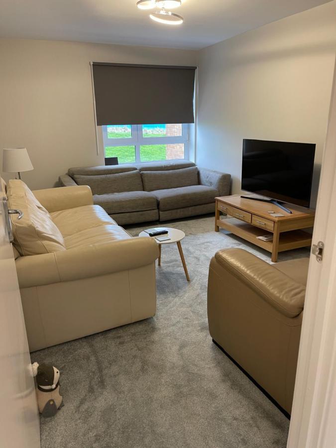The Beeches - Serviced Duplex Apartment เชฟฟิลด์ ภายนอก รูปภาพ